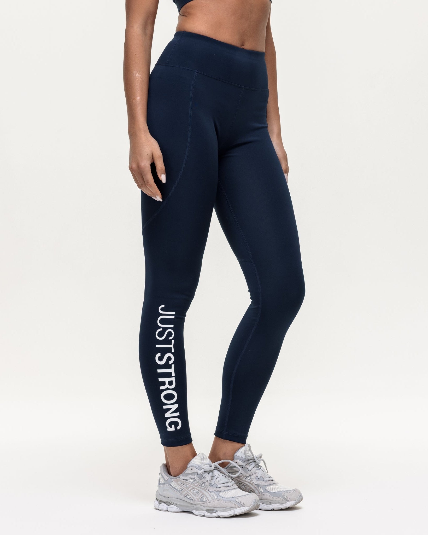 Motion Essential Leggings - Navy