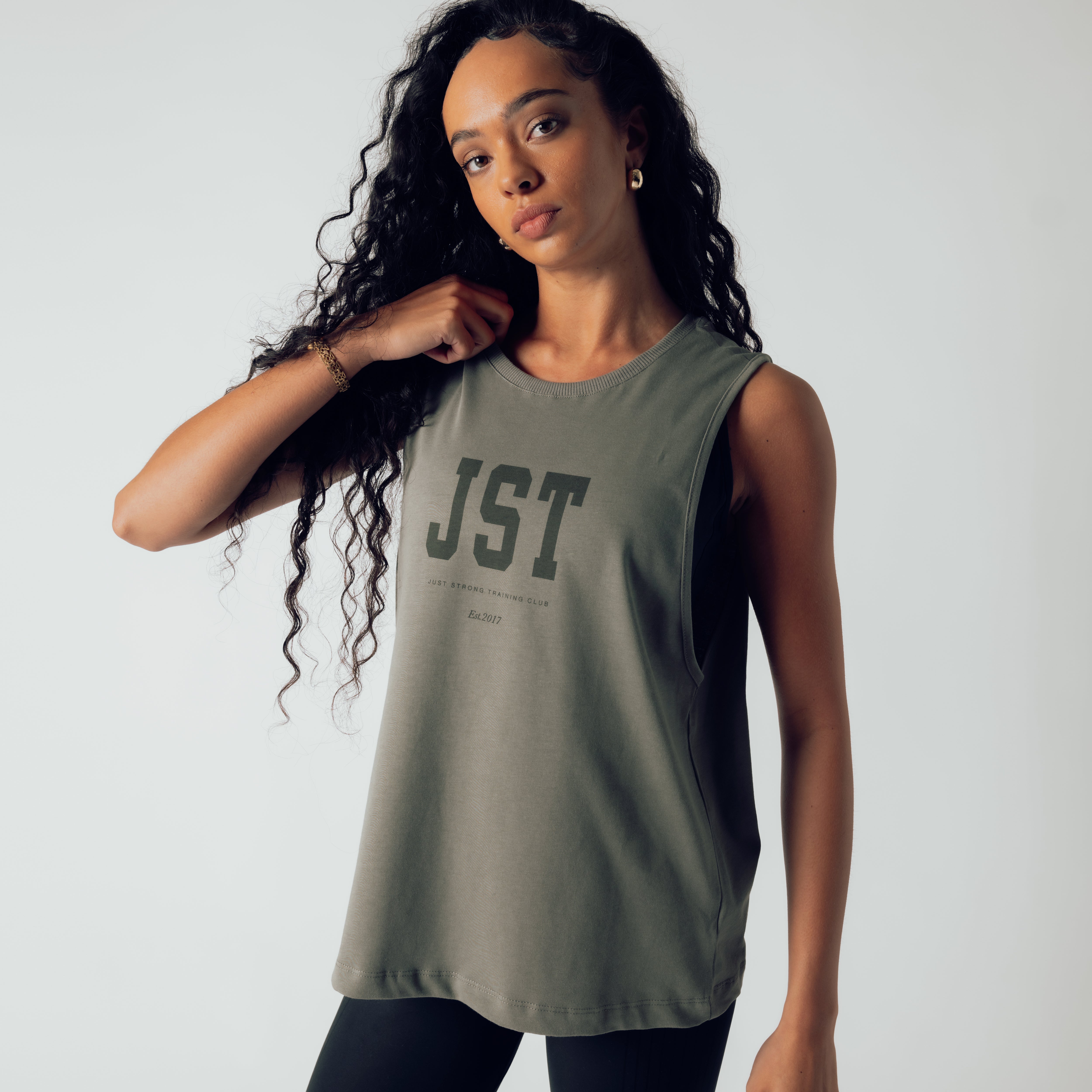 Training Club Drop Arm Tank - Washed Olive